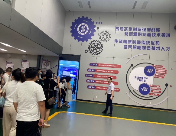 貴州工程職業學院派出教學一線教師(輔導員)赴西北農林科技大學開展教師教學核心能力提升專題研修(圖4) 貴州工程職業學院派出教學一線教師(輔導員)赴西北農林科技大學開展教師教學核心能力提升專題研修(圖4)
