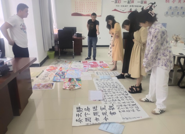 我院開展“朝氣蓬勃新時代·講好十年成就故事”系列主題活動(圖6) 我院開展“朝氣蓬勃新時代·講好十年成就故事”系列主題活動(圖6)