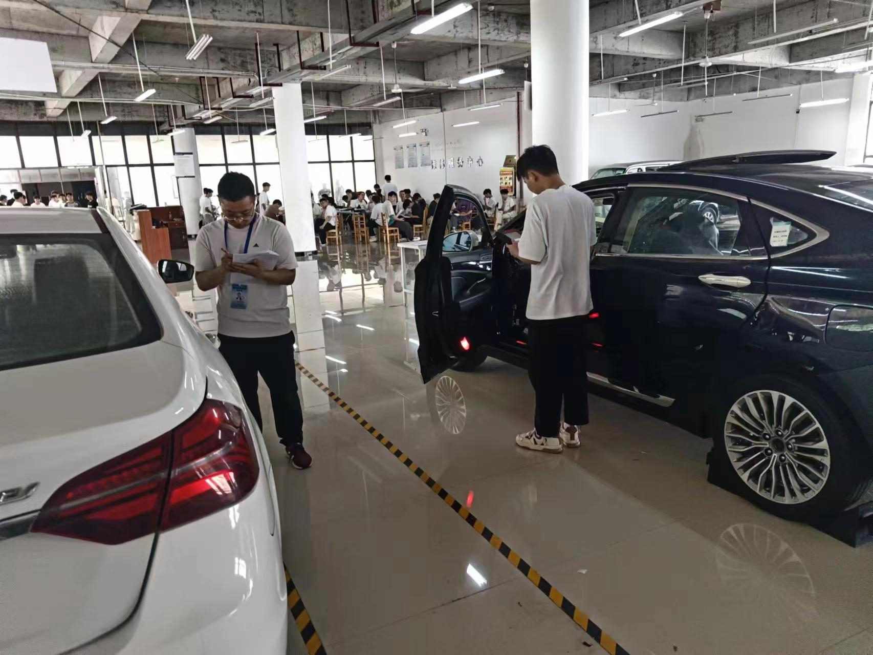 裝備制造與信息技術學院2024年度第二批職業技能鑒定工作簡報(圖3) 裝備制造與信息技術學院2024年度第二批職業技能鑒定工作簡報(圖3)