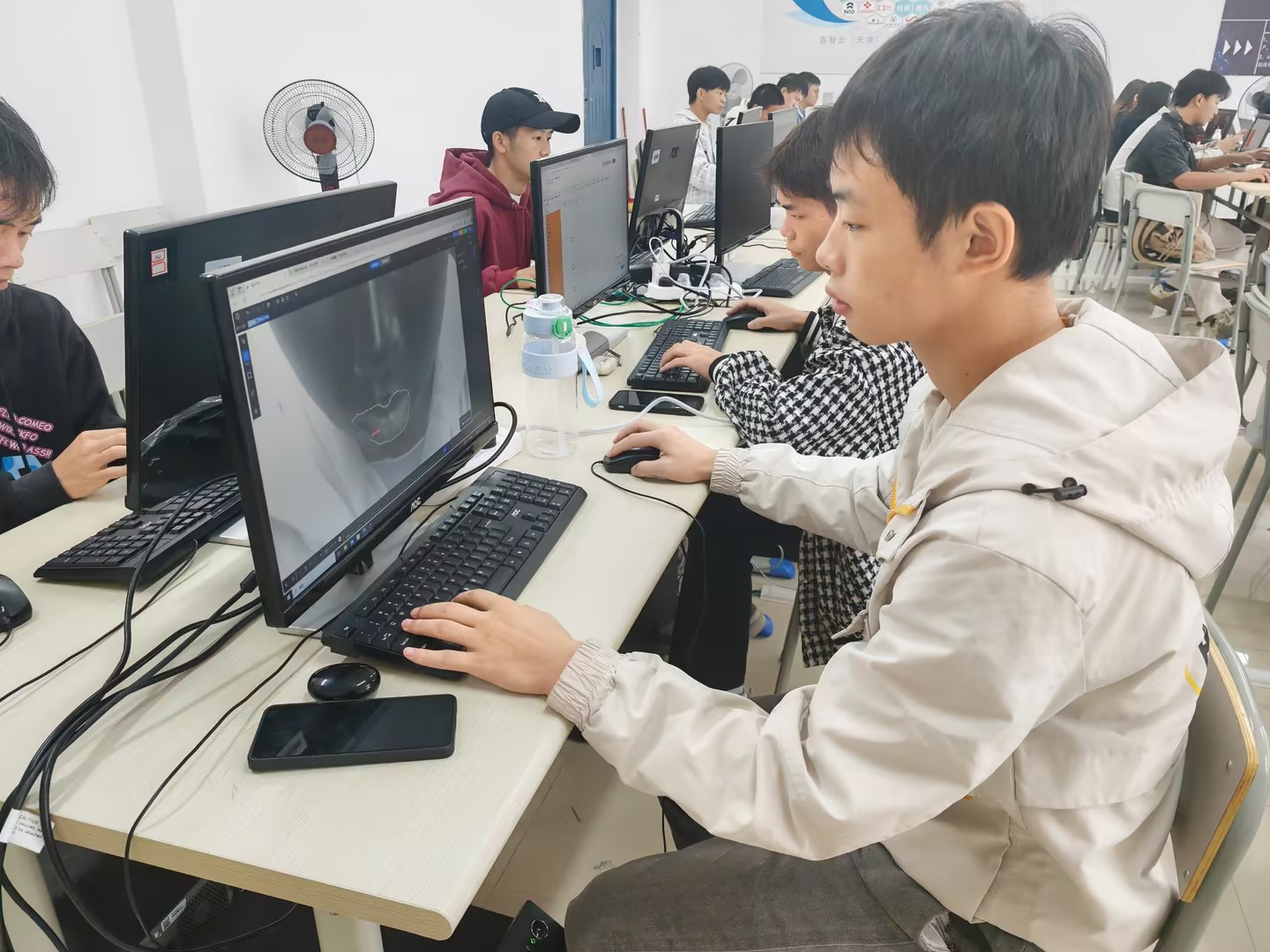 校企合作新啟航 智育英才共輝煌 ——裝備學院攜手百智云企業共筑校企合作新篇章(圖4) 校企合作新啟航 智育英才共輝煌 ——裝備學院攜手百智云企業共筑校企合作新篇章(圖4)