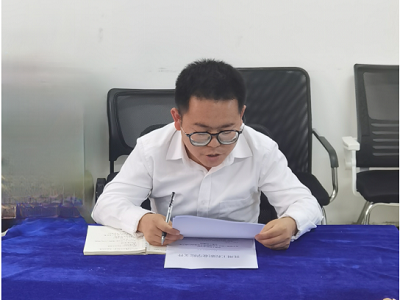 智能制造與汽車工程學院召開2025年春季學期期中師德師風警示教育大會(圖3) 智能制造與汽車工程學院召開2025年春季學期期中師德師風警示教育大會(圖3)
