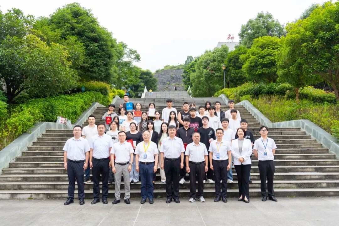 匠心筑夢 啟航未來丨我校舉行2025屆畢業典禮(圖11)
